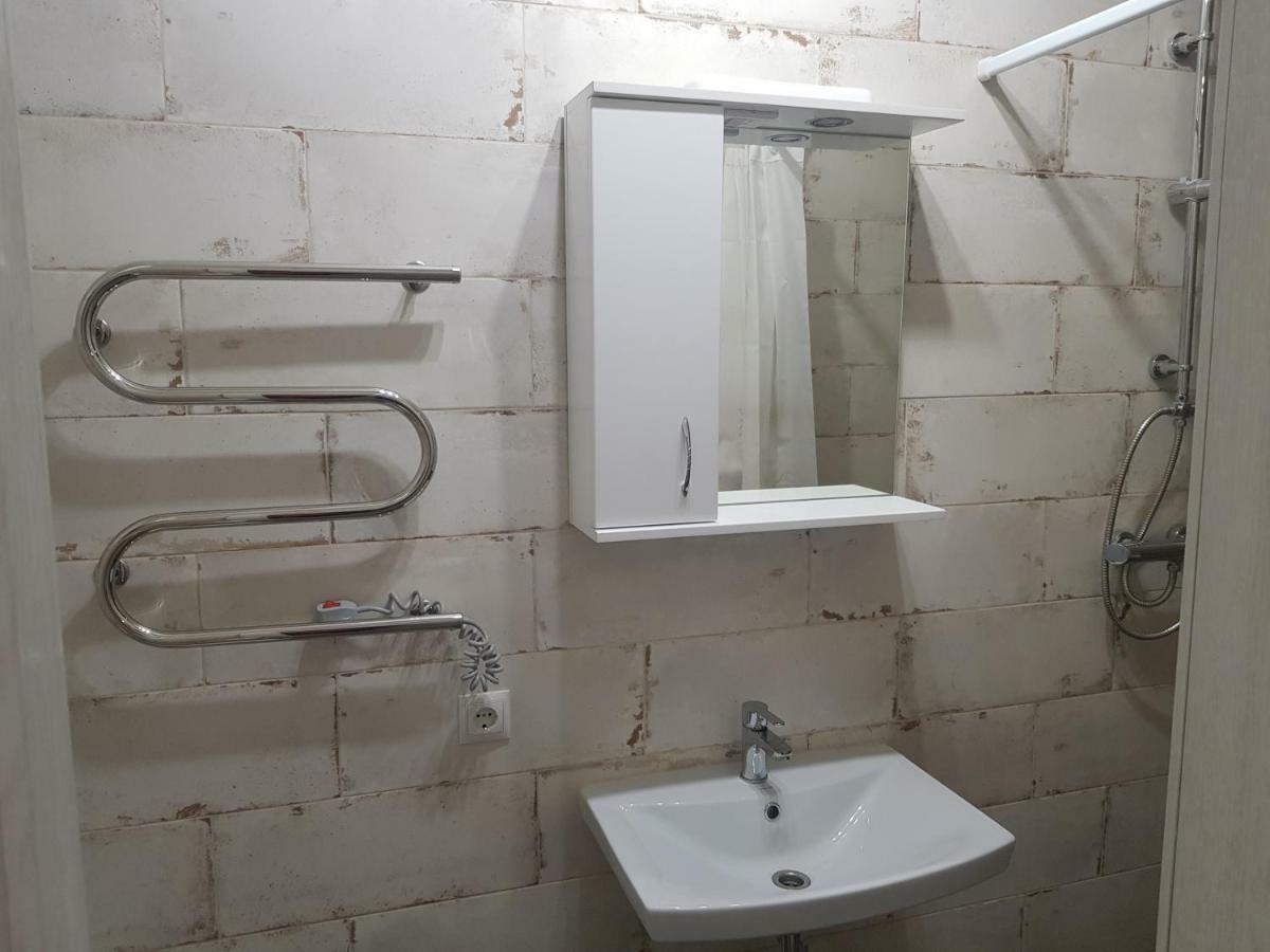 Silver Star Apartment 40m Uzjhorod Eksteriør bilde